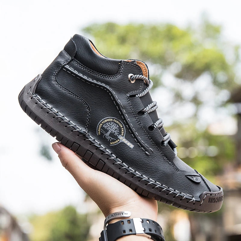 (⏰LAST DAY - 50% OFF🛒)Men's Retro Hand-Stitched Pigskin Boots – Wide Toe, Breathable, Non-Slip, Arch Support, Memory Foam Insole, Lightweight & Comfortable for Walking & Driving