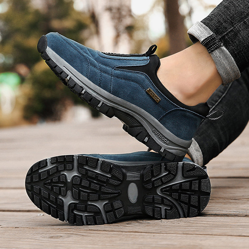 (🔥Best Selling) Men's Comfortable Waterproof Orthopedic Walking Shoes Plus Velvet Shoes